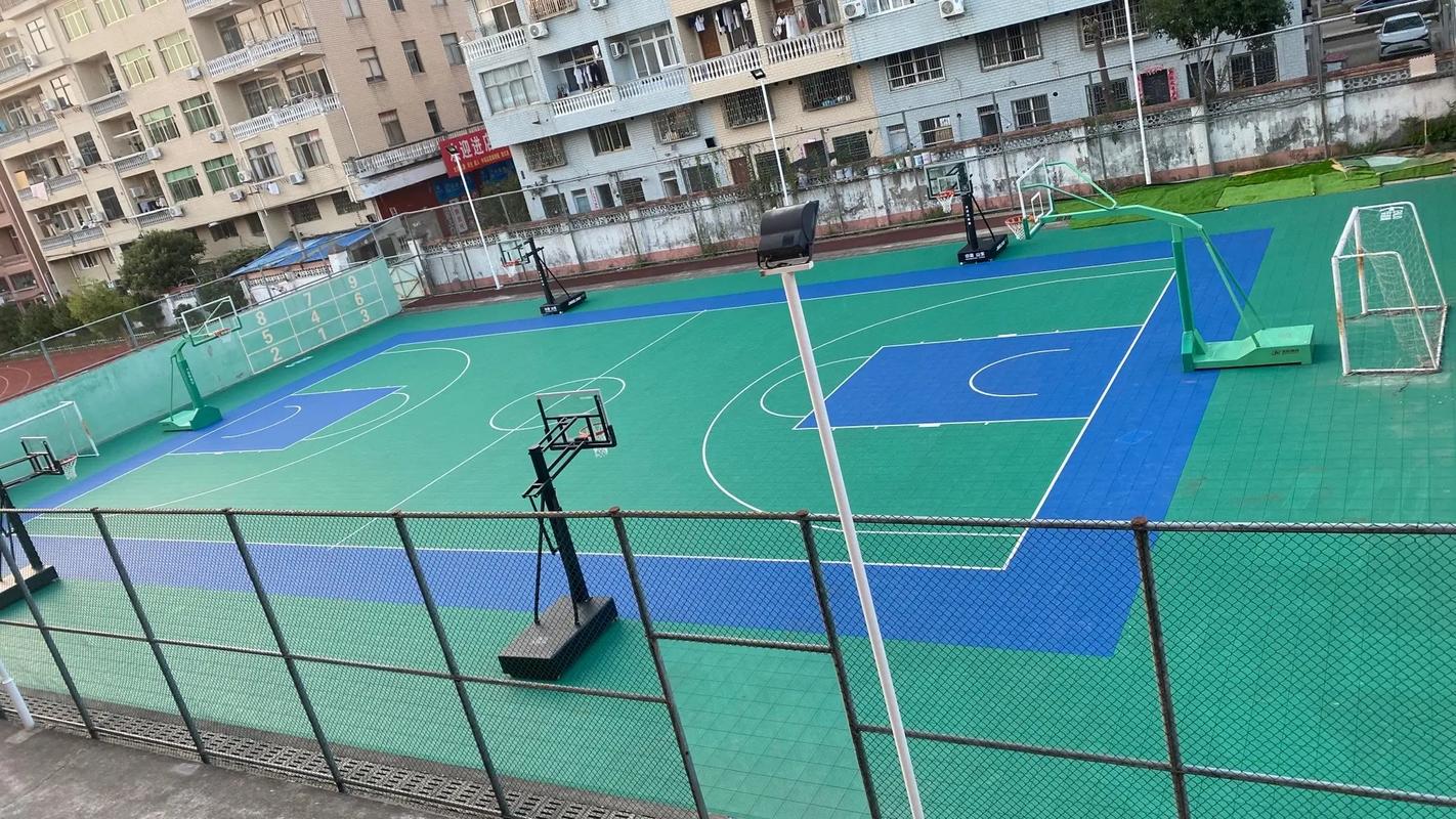 篮球场地建设